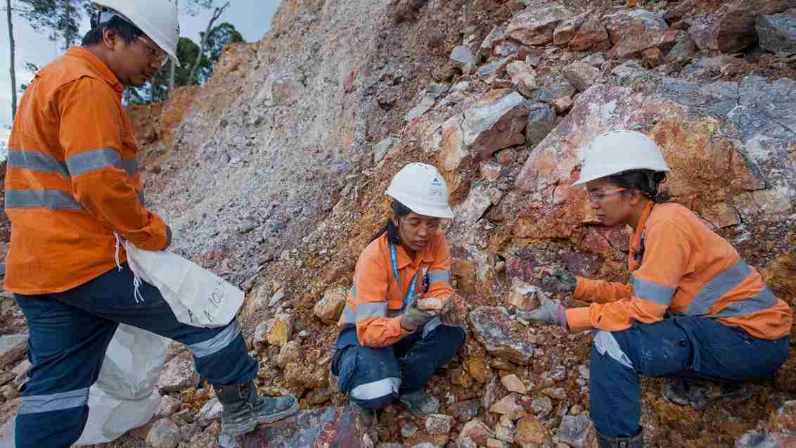 Prospek-Kerja-Lulusan-Teknik-Geologi-di-Pertambangan